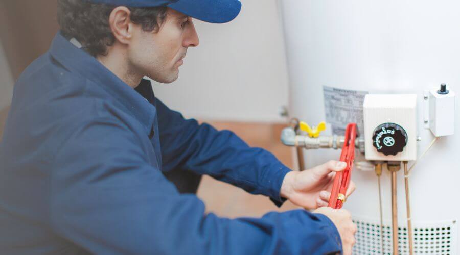 Expert burst pipe repair services in Mcnary, AZ